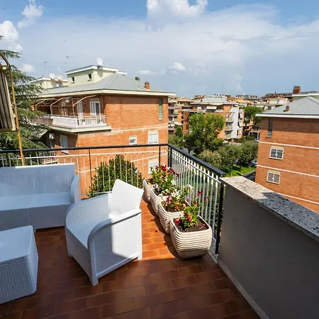 Luxury Penthouse Con Amaca Privata Rome