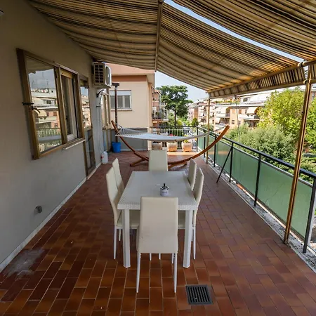 Apartment Luxury Penthouse Con Amaca Privata Rome